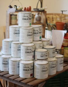 初心者にも☆ＤＩＹの塗装にはチョークペイントがお勧め☆